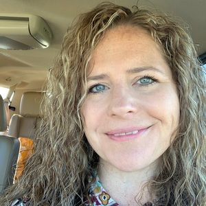 Meet your Posher, Nikki